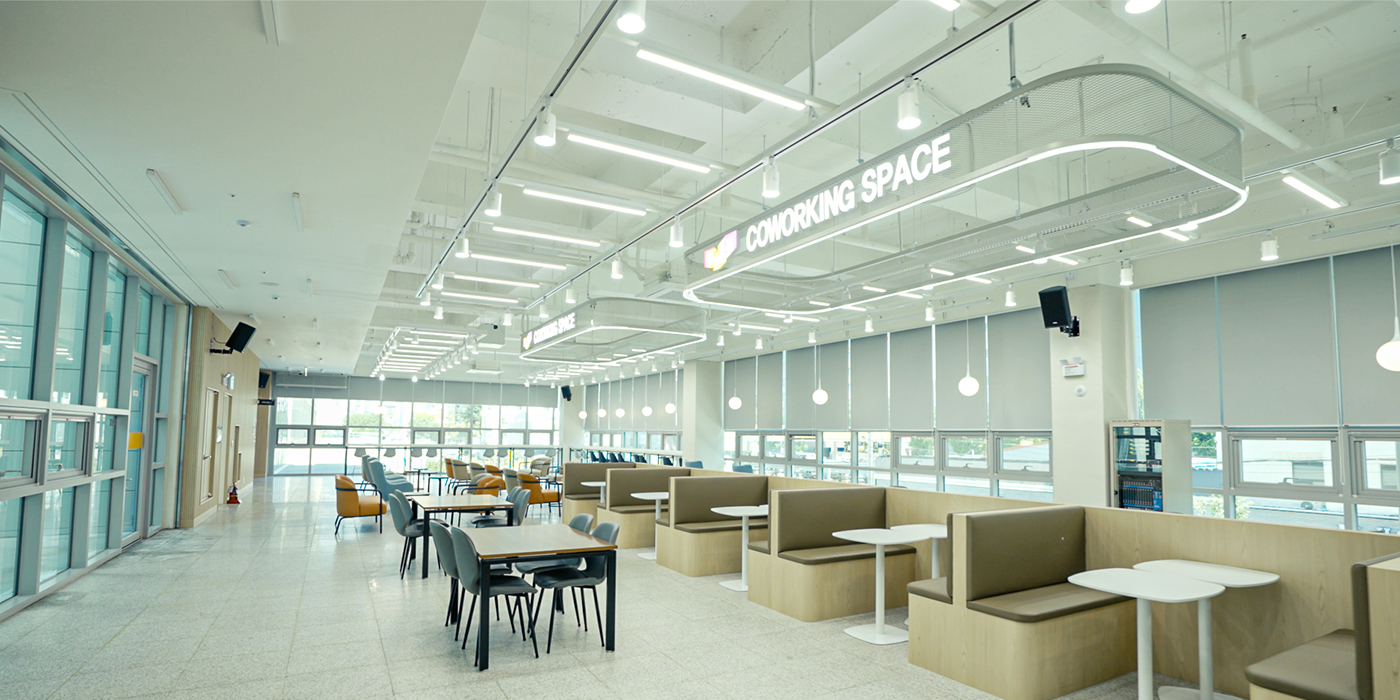 2F 코워킹스페이스1